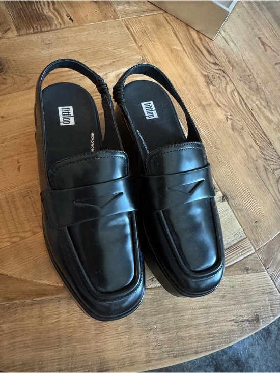Fitflop Shoes - Fitflop leather black platform loafer Slingback.  Size 7.5